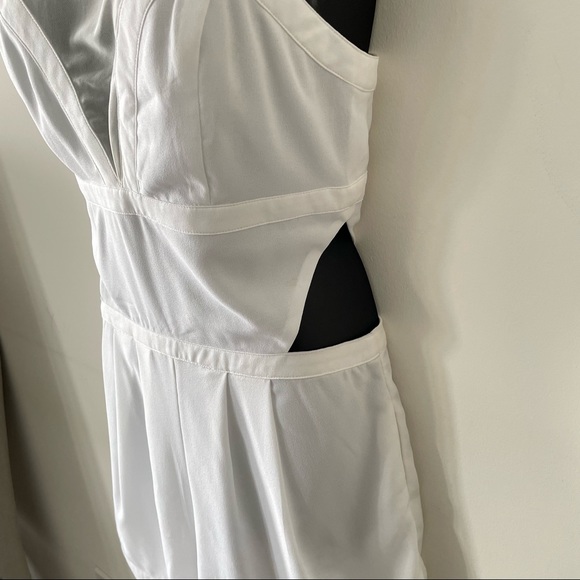 White Romper with Faux Bustier - Picture 5 of 7